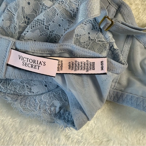 Victoria's Secret Blue Lace Underwire Bra Size 34D - Picture 6 of 7